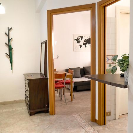 Modern 1 Bedroom Near Metro Rome Buitenkant foto
