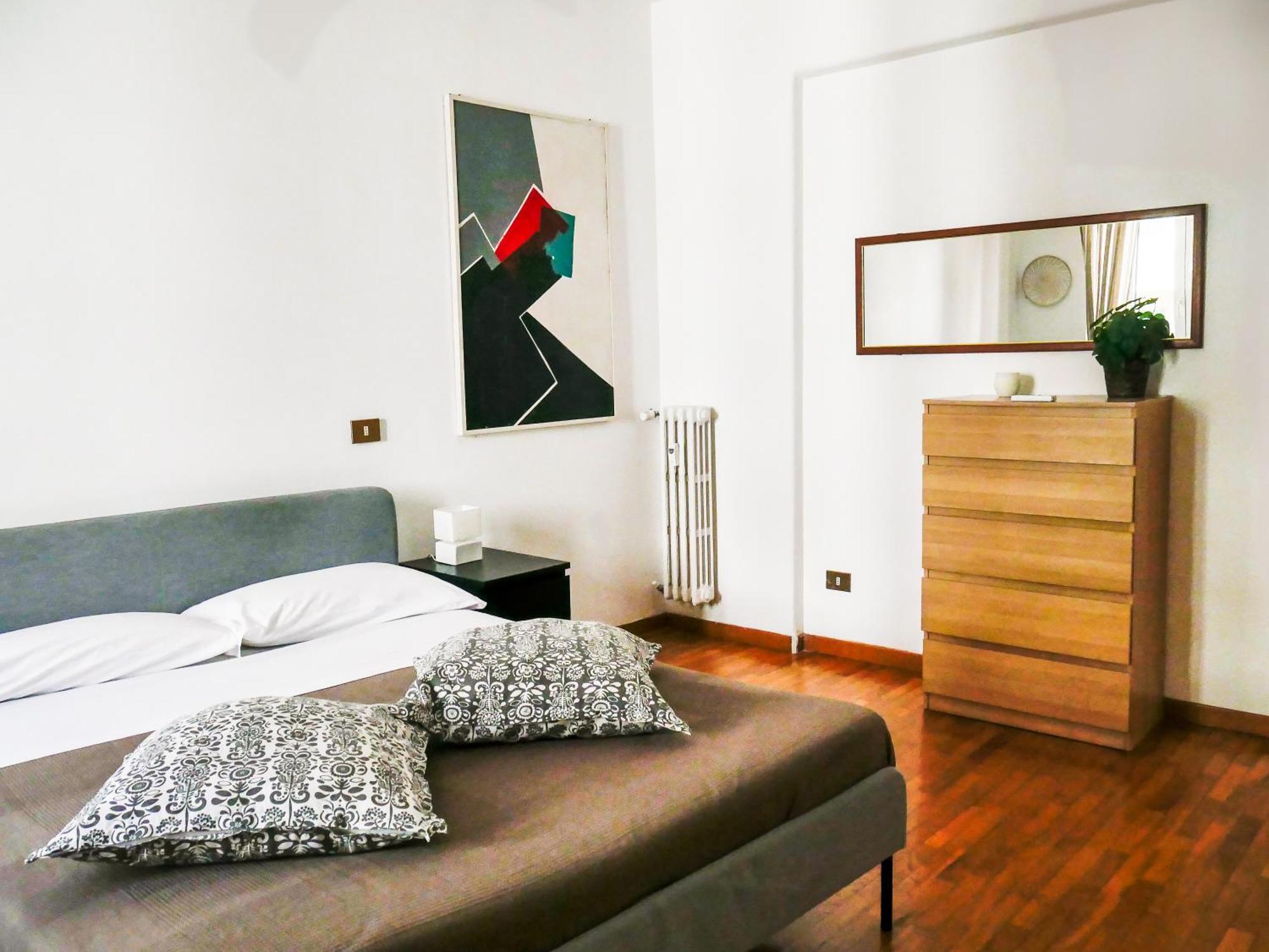 Modern 1 Bedroom Near Metro Rome Buitenkant foto