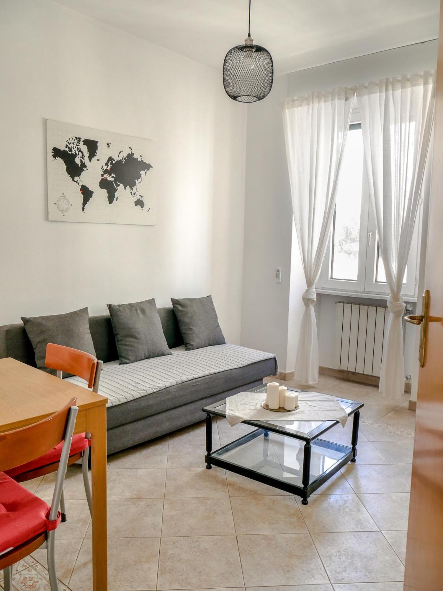 Modern 1 Bedroom Near Metro Rome Buitenkant foto